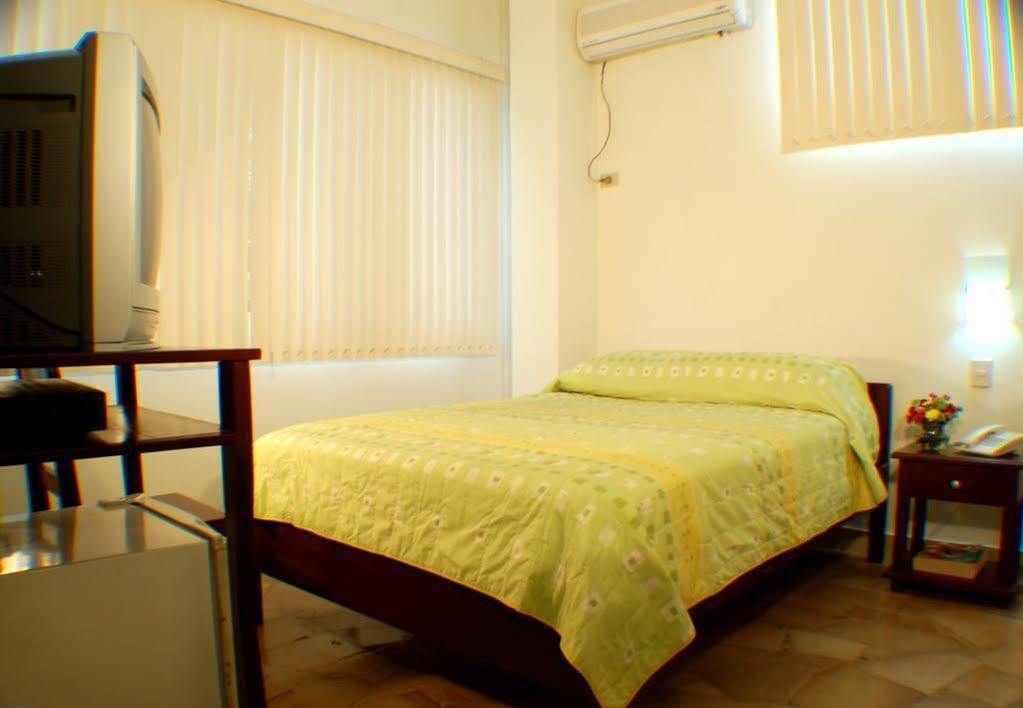 גוויאקיל Hotel De Alborada מראה חיצוני תמונה